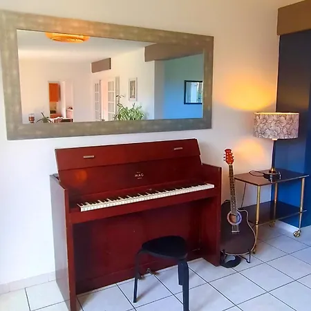 Holiday home Jolie Maison A 800m De La *