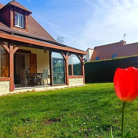 Jolie Maison A 800m De La *